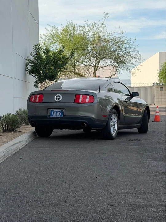 2011 Ford S197 Mustang - Image 7 of 8