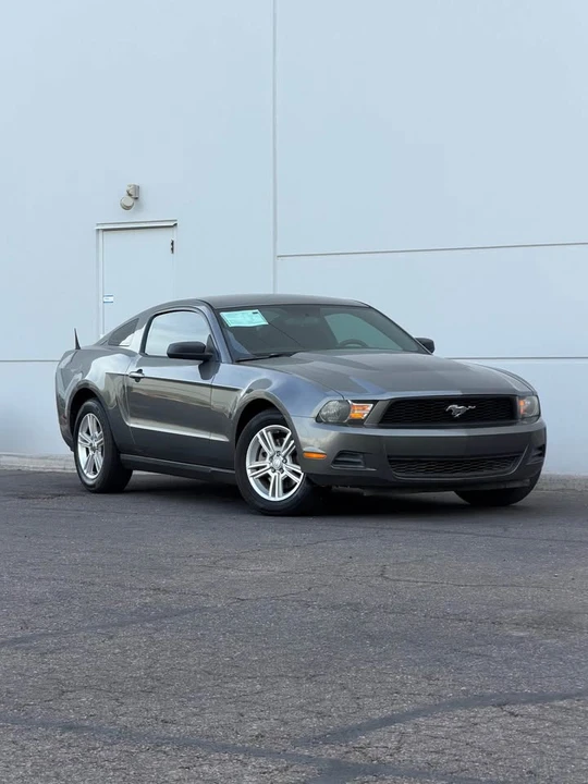 2011 Ford S197 Mustang - Image 4 of 8