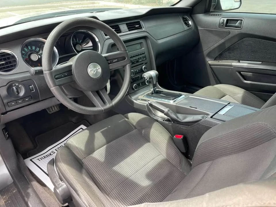 2011 Ford S197 Mustang - Image 6 of 7