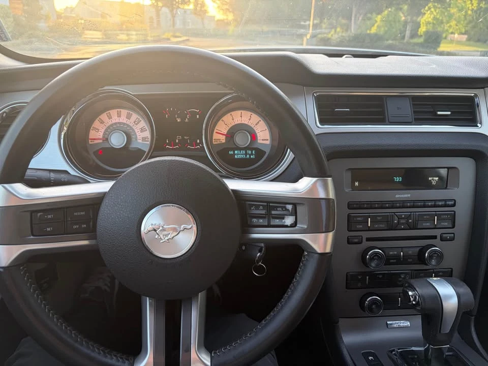 2011 Ford S197 Mustang - Image 11 of 11