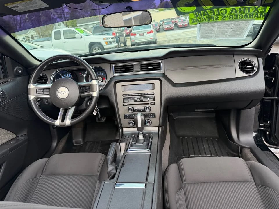 2011 Ford S197 Mustang - Image 17 of 19