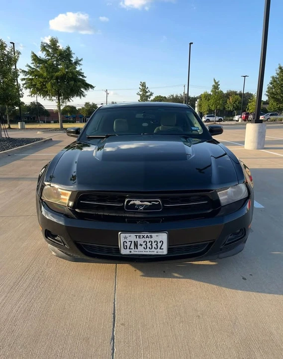2011 Ford S197 Mustang - Image 4 of 10