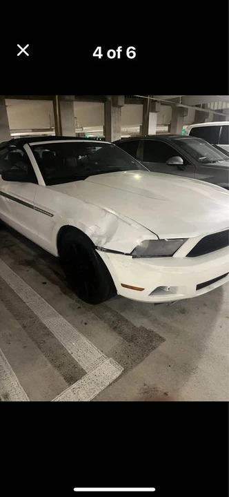 2011 Ford S197 Mustang - Image 4 of 6