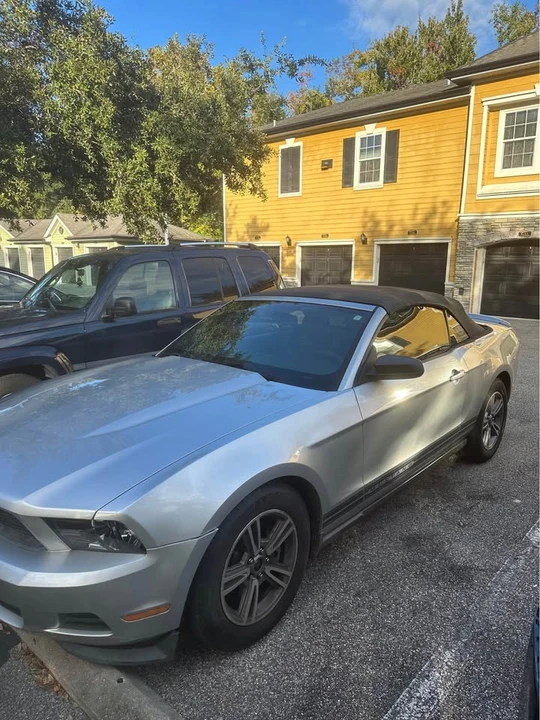 2011 Ford S197 Mustang - Image 4 of 7