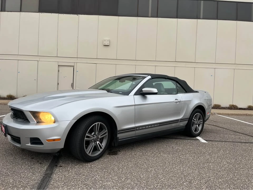 2011 Ford S197 Mustang - Image 4 of 18