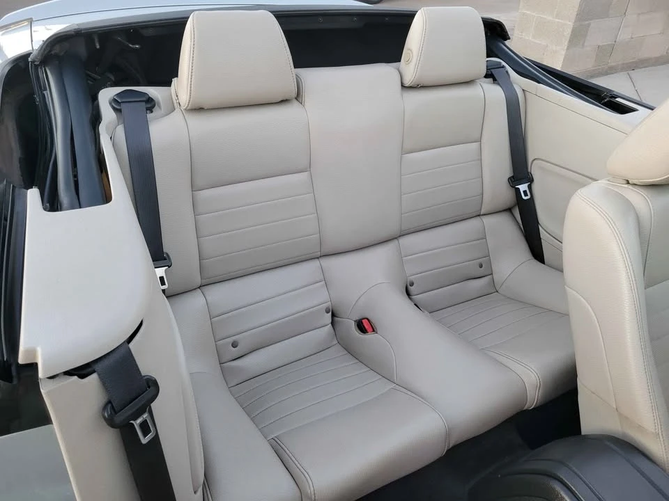 2011 Ford S197 Mustang - Image 11 of 20