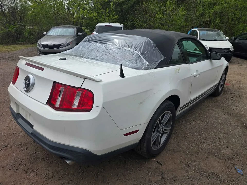 2011 Ford S197 Mustang - Image 10 of 10