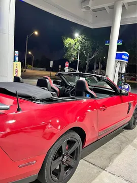 2011 Ford Mustang Convertible V6