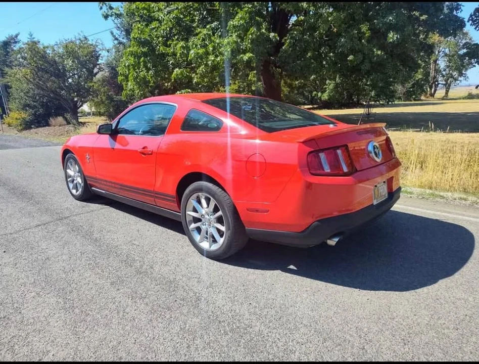 2011 Ford S197 Mustang - Image 3 of 9