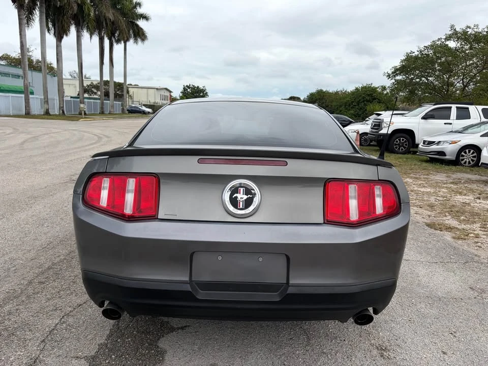 2011 Ford S197 Mustang - Image 6 of 19