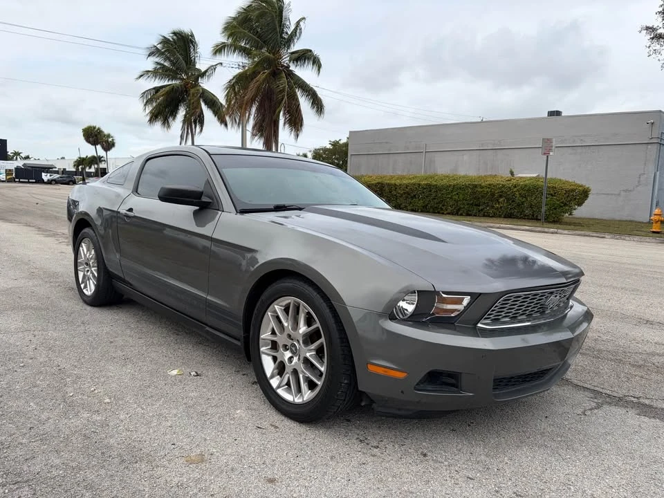 2011 Ford S197 Mustang - Image 3 of 19