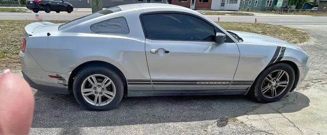 2011 Ford Mustang Coupe