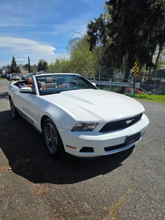2011 Ford S197 Mustang - Image 3 of 20