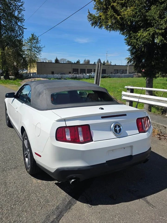 2011 Ford S197 Mustang - Image 18 of 20