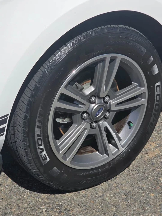 2011 Ford S197 Mustang - Image 14 of 20