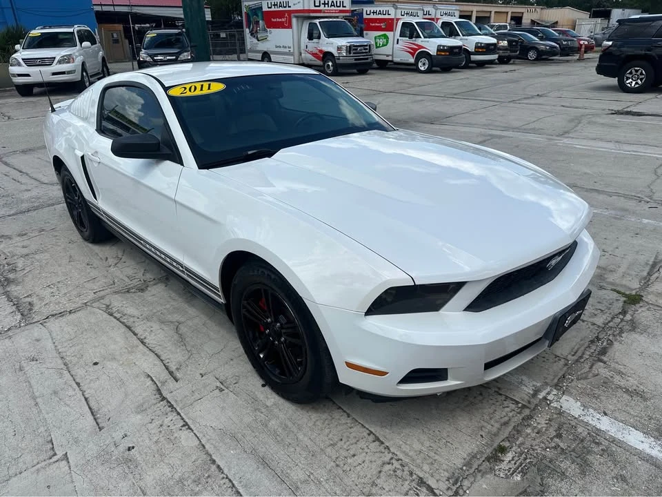 2011 Ford S197 Mustang - Image 3 of 19