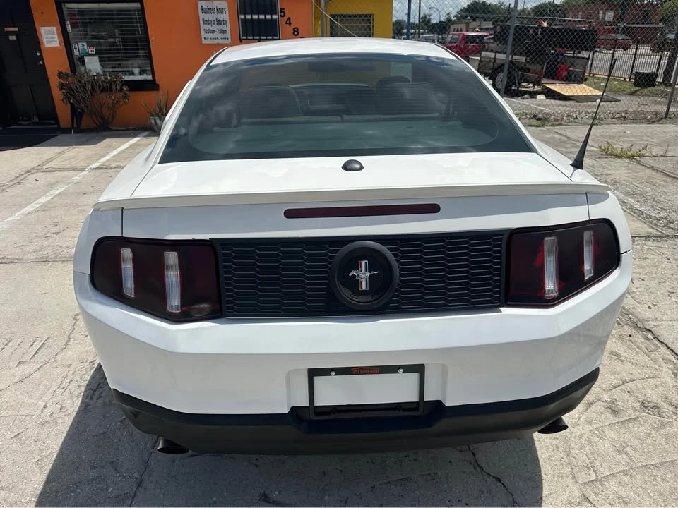 2011 Ford S197 Mustang - Image 6 of 19