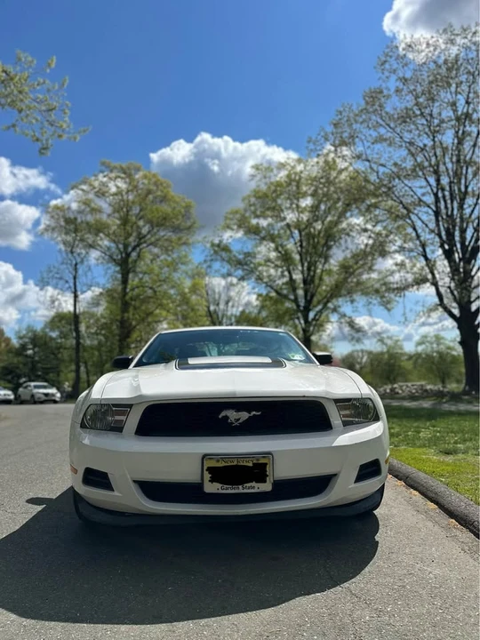 2011 Ford S197 Mustang - Image 3 of 10
