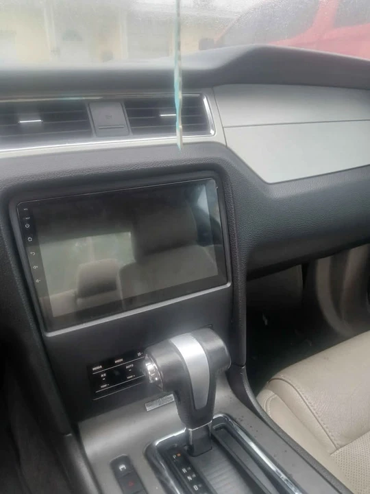 2011 Ford S197 Mustang - Image 6 of 10