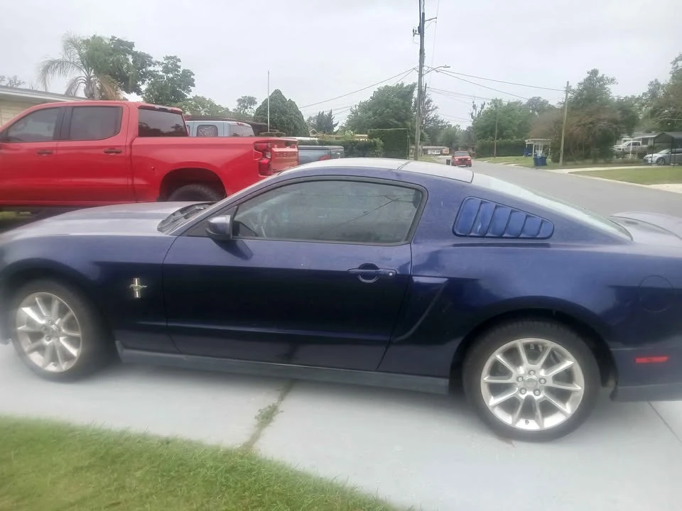 2011 Ford S197 Mustang - Image 5 of 10