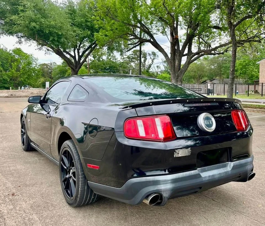 2011 Ford S197 Mustang - Image 8 of 10