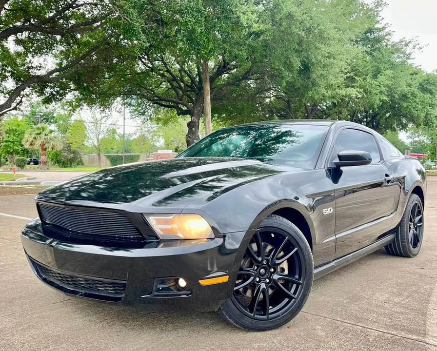 2011 Ford S197 Mustang - Image 6 of 10