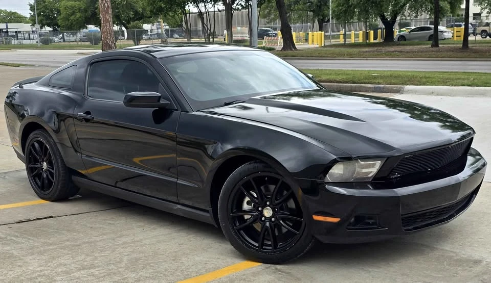 2011 Ford S197 Mustang - Image 7 of 11