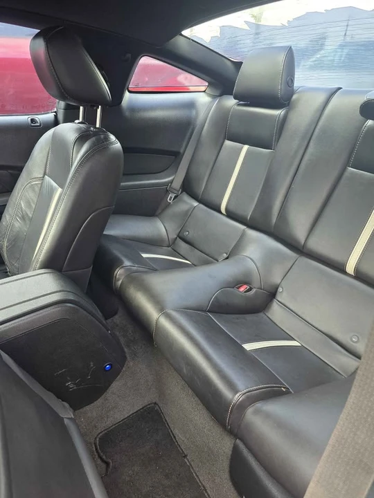 2011 Ford S197 Mustang - Image 11 of 11