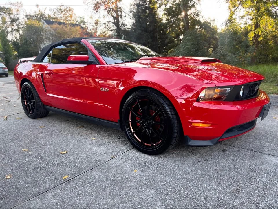 2011 Ford S197 Mustang - Image 6 of 10