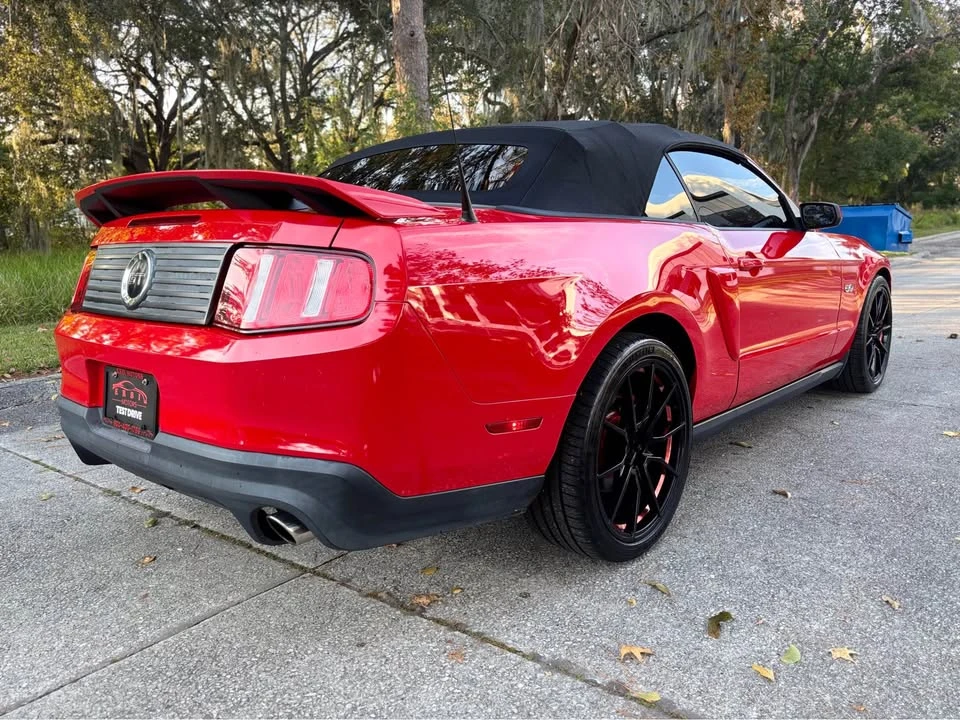 2011 Ford S197 Mustang - Image 4 of 10