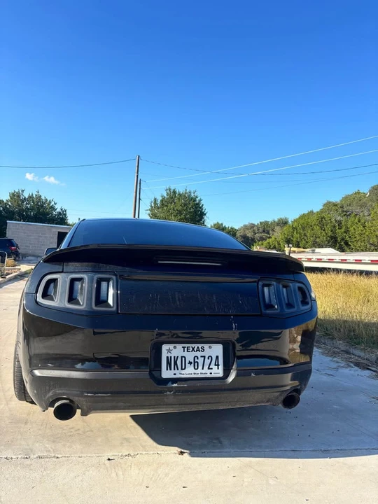 2011 Ford S197 Mustang - Image 4 of 7
