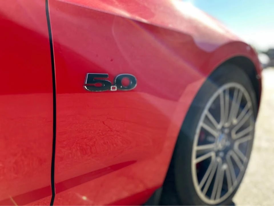 2011 Ford S197 Mustang - Image 7 of 14