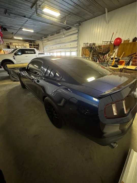 2011 Ford S197 Mustang - Image 4 of 5