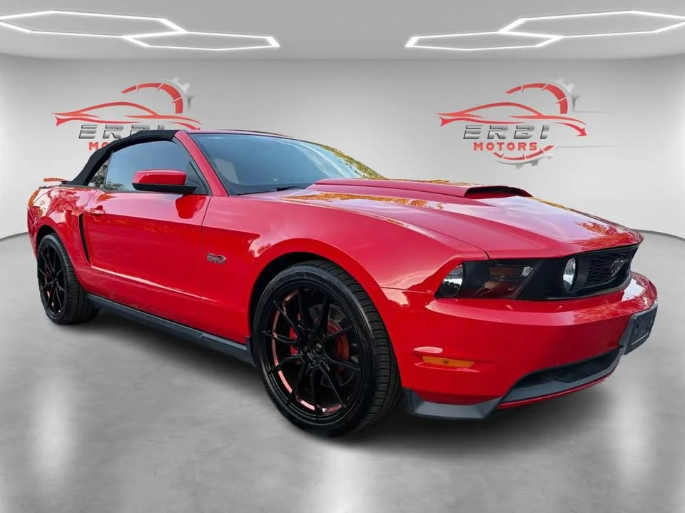 2011 Ford S197 Mustang - Image 8 of 19
