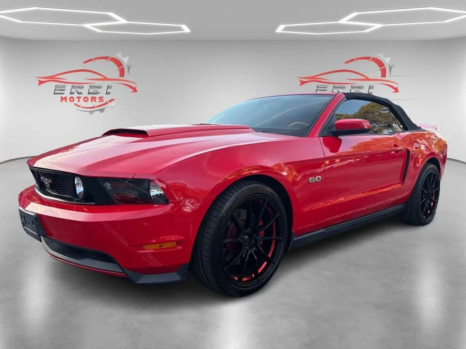 2011 Ford S197 Mustang - Image 2 of 19