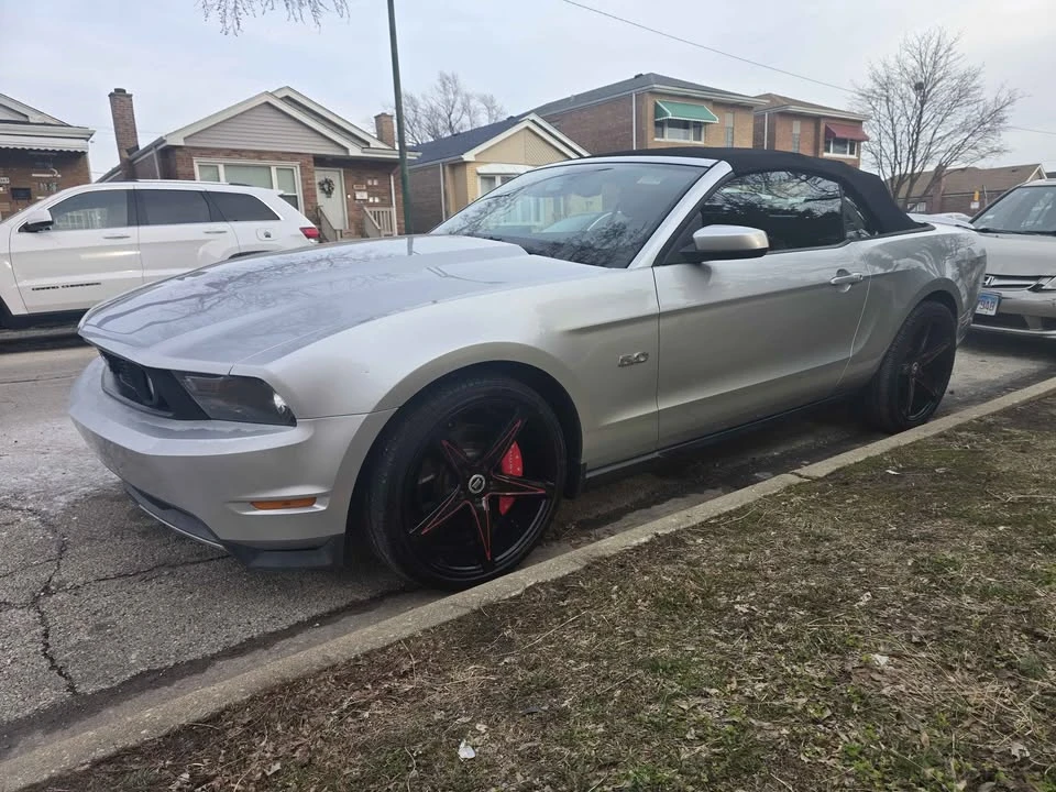 2011 Ford S197 Mustang - Image 5 of 8