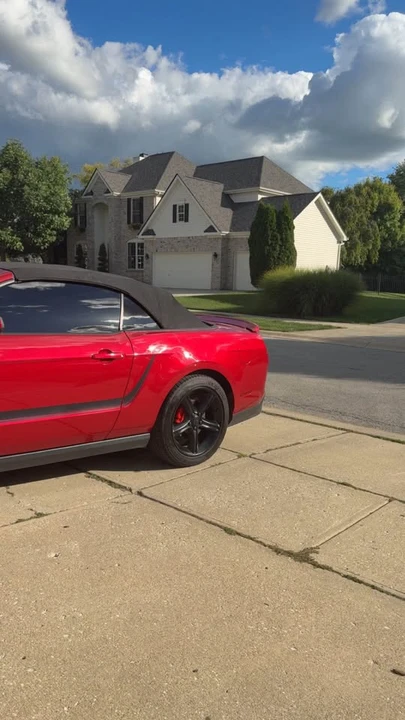 2011 Ford S197 Mustang - Image 4 of 11