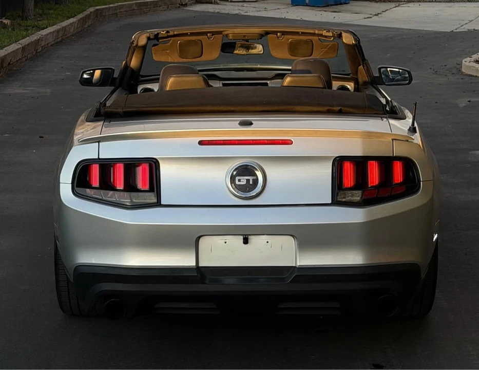 2011 Ford S197 Mustang - Image 4 of 20