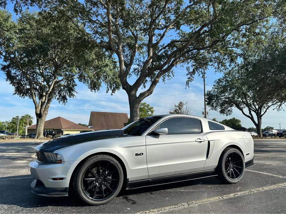 2011 Ford S197 Mustang - Image 5 of 13