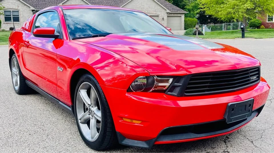 2011 Ford S197 Mustang - Image 11 of 20