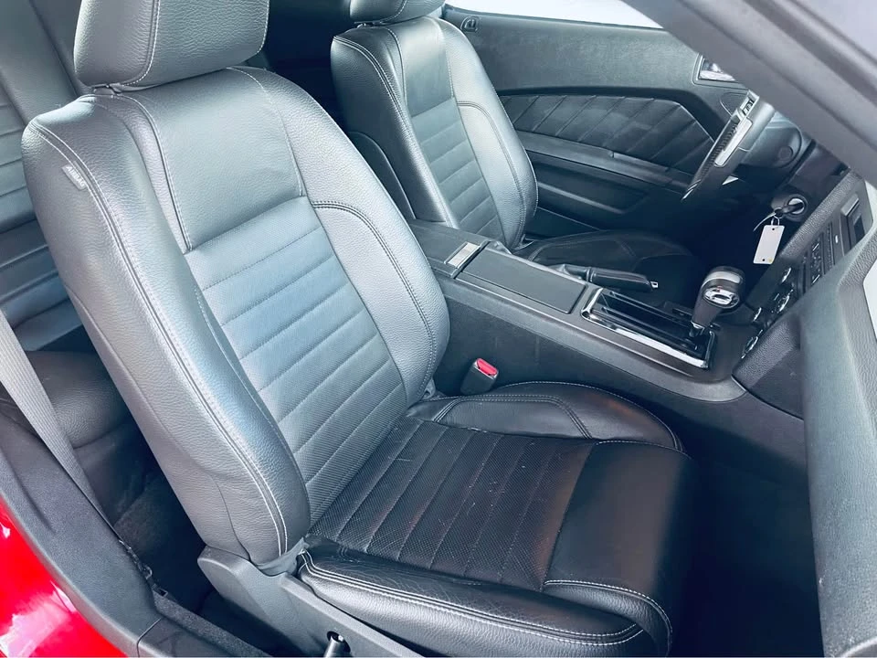 2011 Ford S197 Mustang - Image 18 of 20