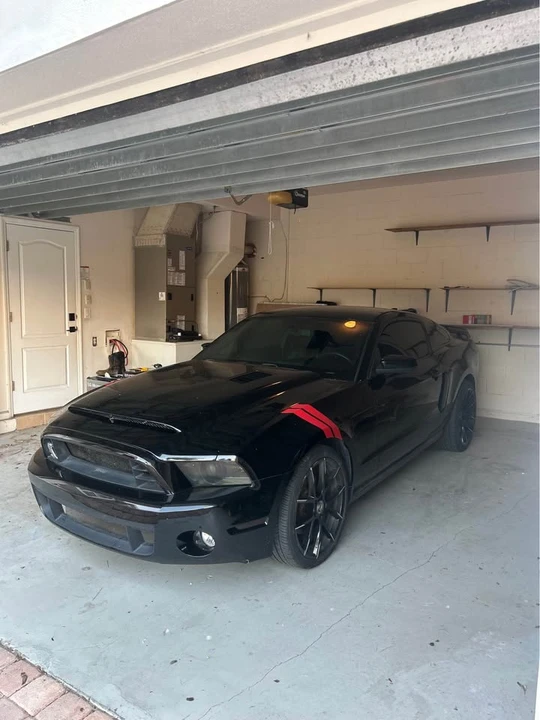 2011 Ford S197 Mustang - Image 2 of 7