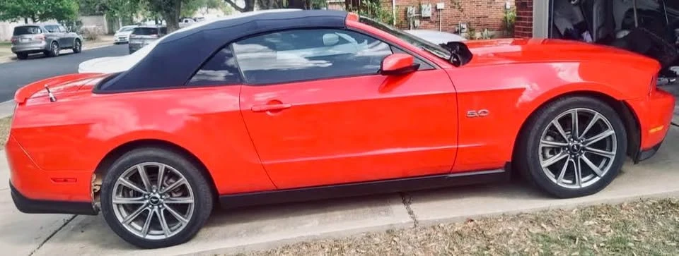 2011 Ford S197 Mustang - Image 12 of 12