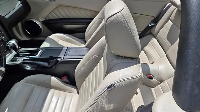 2011 Ford Mustang Premium Convertible