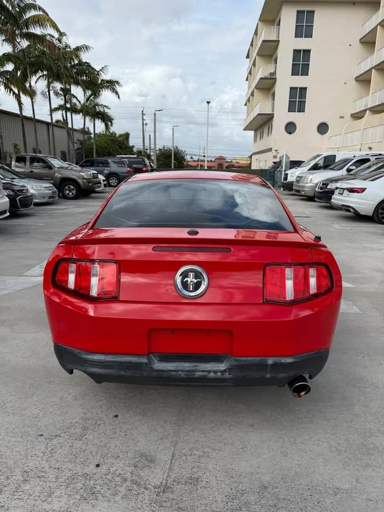 2011 Ford S197 Mustang - Image 3 of 15