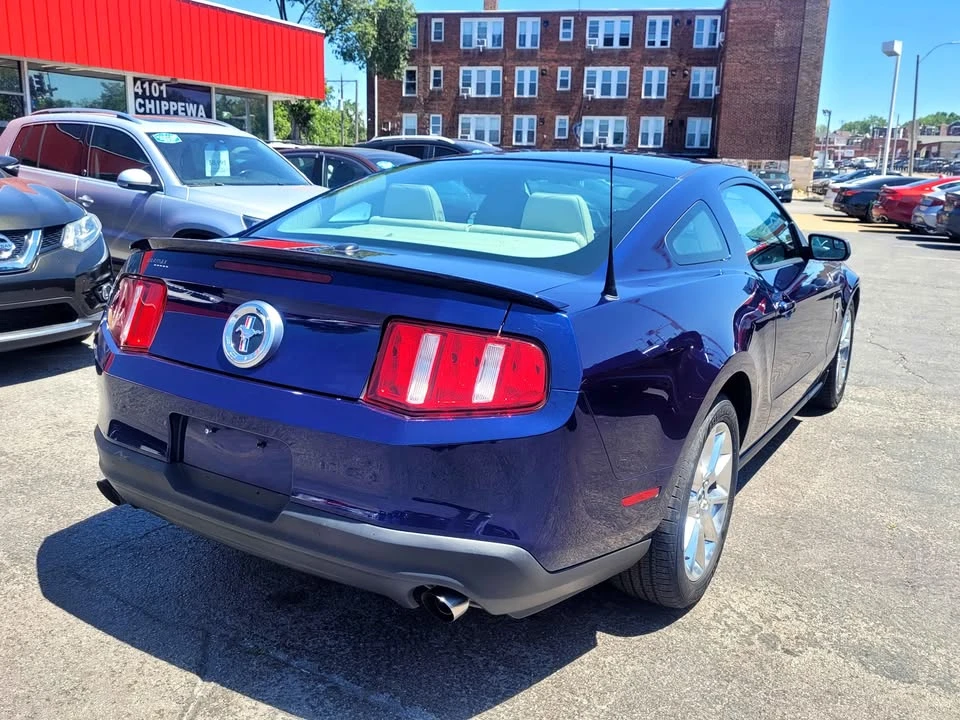 2011 Ford S197 Mustang - Image 8 of 18