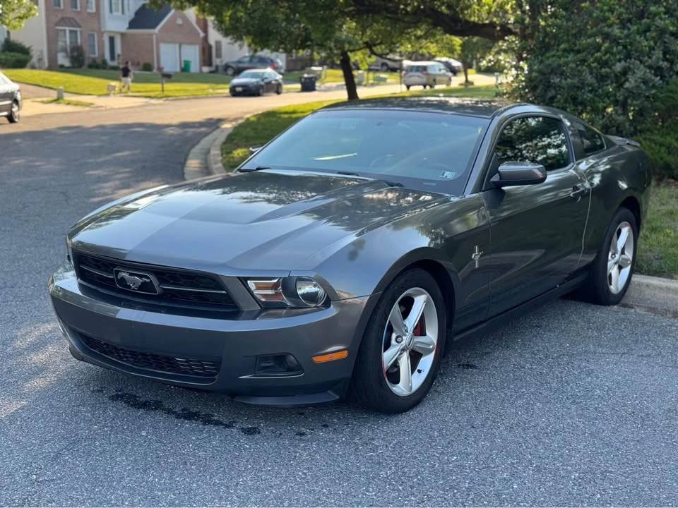 2011 Ford S197 Mustang - Image 3 of 11