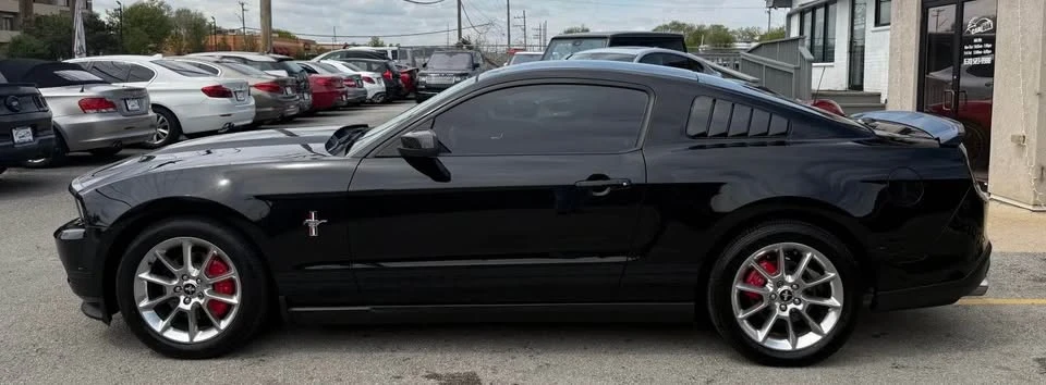 2011 Ford S197 Mustang - Image 7 of 17