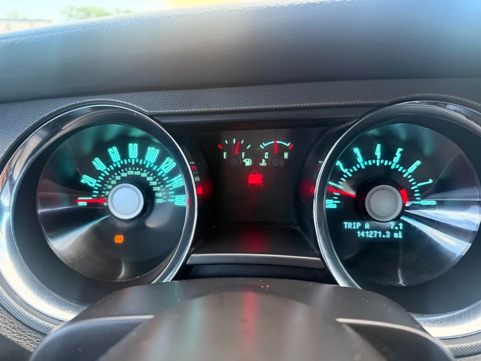 2011 Ford S197 Mustang - Image 12 of 14