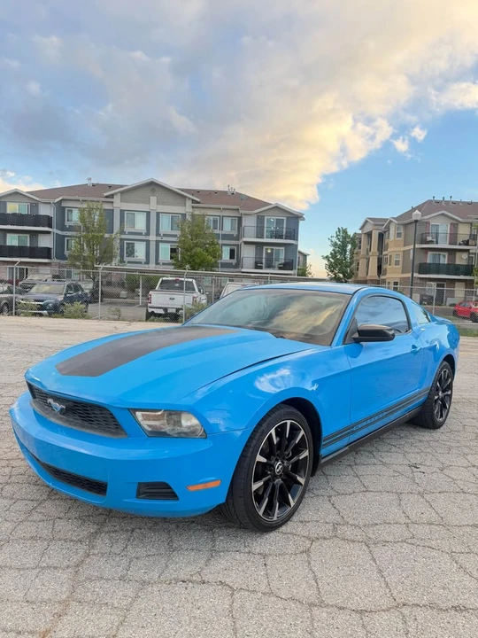 2011 Ford S197 Mustang - Image 13 of 14